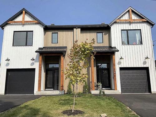 FaÃ§ade - 12 Av. Ste-Marguerite, Saint-Sauveur, QC - Outdoor With Facade