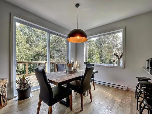 Salle Ã  manger - 12 Av. Ste-Marguerite, Saint-Sauveur, QC - Indoor Photo Showing Dining Room