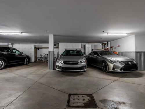 Garage - 204-33 Ch. Des Îles-Yale, Saint-Eustache, QC - Indoor Photo Showing Garage