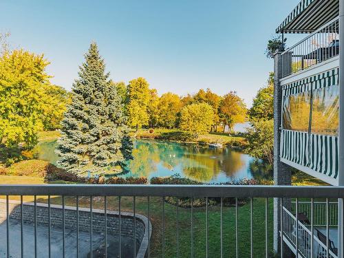 Balcon - 204-33 Ch. Des Îles-Yale, Saint-Eustache, QC - Outdoor With Body Of Water