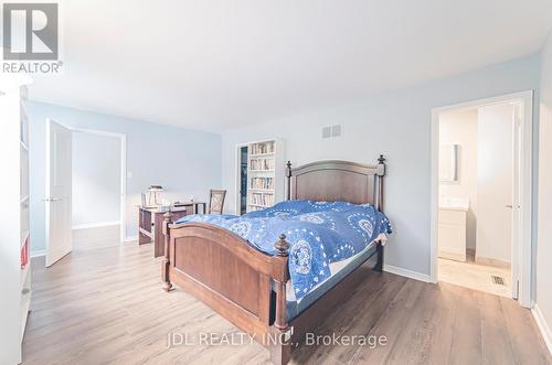 1267 Fielding Court, Oakville, ON - Indoor Photo Showing Bedroom