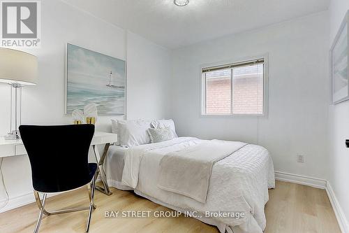 36 Elena Crescent, Vaughan, ON - Indoor Photo Showing Bedroom