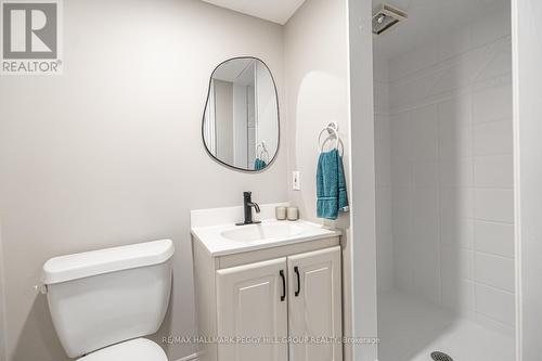 75 Garden Drive, Barrie, ON - Indoor Photo Showing Bathroom