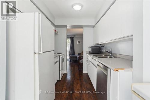 49 - 480 Grey Street, Brantford, ON - Indoor Photo Showing Kitchen With Double Sink