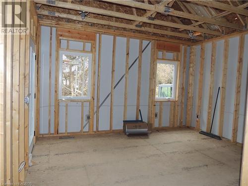 170 Elgin St, Priceville, ON - Indoor Photo Showing Other Room