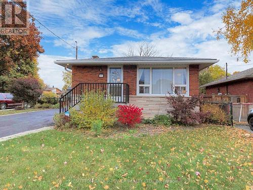 61 Fisher Crescent, Hamilton, ON - Outdoor