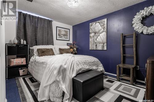 105 Quill Crescent, Saskatoon, SK - Indoor Photo Showing Bedroom