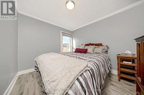 16 Case Street, Hamilton, ON - Indoor Photo Showing Bedroom