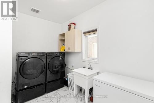 4 Dolomiti Court, Hamilton, ON - Indoor Photo Showing Laundry Room