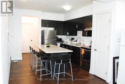 5 - 231 Max Becker Drive, Kitchener, ON - Indoor Photo Showing Kitchen