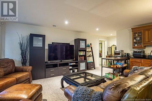 29 Kaley Court, Fredericton, NB - Indoor Photo Showing Living Room