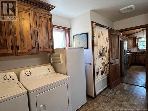 15833 Undine Road, Dsl De Drummond/Dsl Of Drummond, NB - Indoor Photo Showing Laundry Room