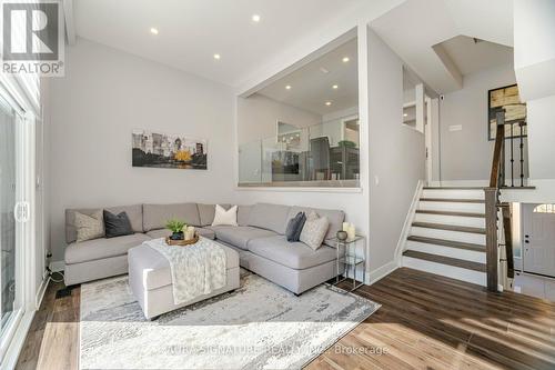 26 - 88 Rainbow Drive E, Vaughan, ON - Indoor Photo Showing Living Room