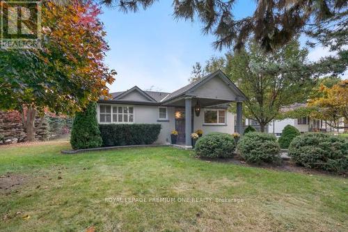 9 Faris Avenue, King, ON - Outdoor