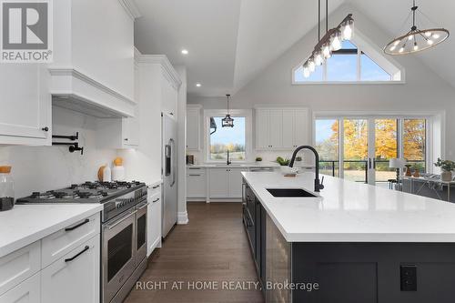 20720 Sideroad 18A Road, Brock (Cannington), ON - Indoor Photo Showing Kitchen With Upgraded Kitchen