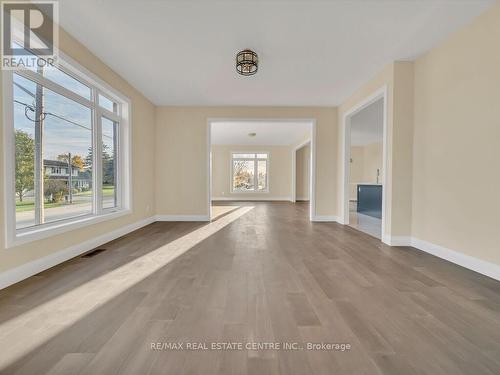 4 Elm Street, Ingersoll, ON - Indoor Photo Showing Other Room