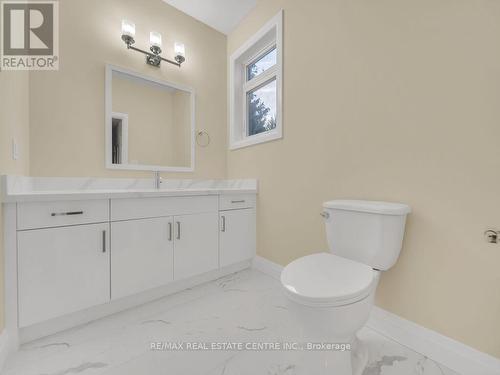 4 Elm Street, Ingersoll, ON - Indoor Photo Showing Bathroom