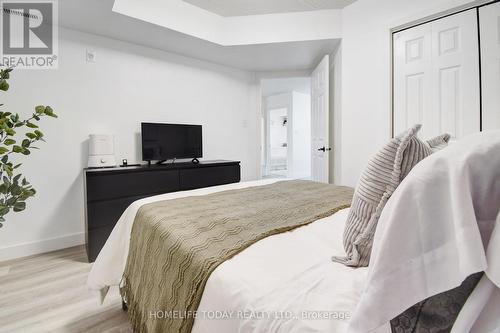 208 - 1487 Maple Avenue, Milton, ON - Indoor Photo Showing Bedroom