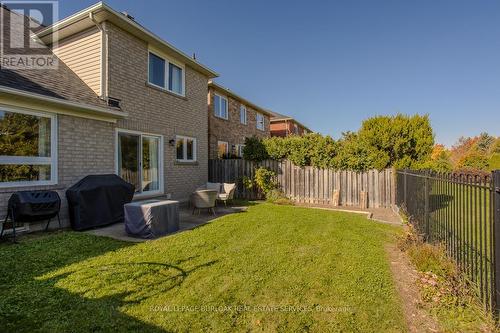 2441 Falkland Crescent, Oakville, ON - Outdoor