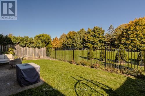 2441 Falkland Crescent, Oakville, ON - Outdoor