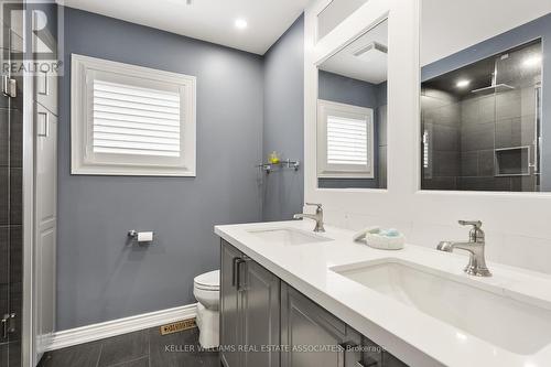 5339 Jameson Crescent, Burlington, ON - Indoor Photo Showing Bathroom