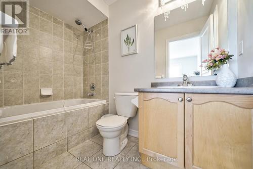 29 Seiffer Crescent, Richmond Hill, ON - Indoor Photo Showing Bathroom