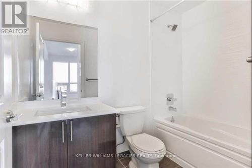 1708 - 7890 Bathurst Street, Vaughan, ON - Indoor Photo Showing Bathroom