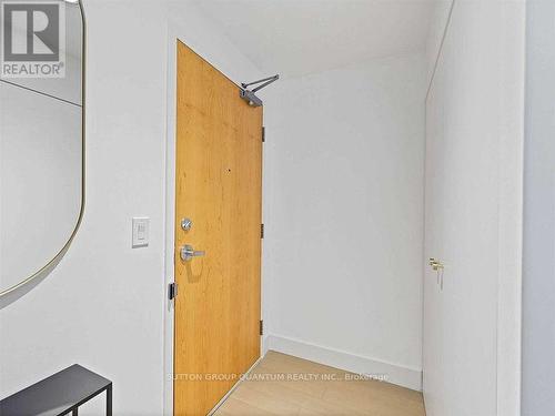 215 - 601 Kingston Road, Toronto, ON - Indoor Photo Showing Other Room