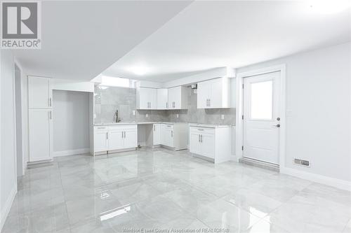 5263 Habib Drive, Tecumseh, ON - Indoor Photo Showing Kitchen