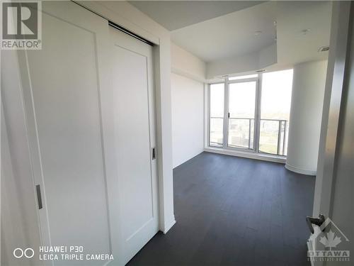 805 Carling Avenue Unit#2307, Ottawa, ON - Indoor Photo Showing Other Room