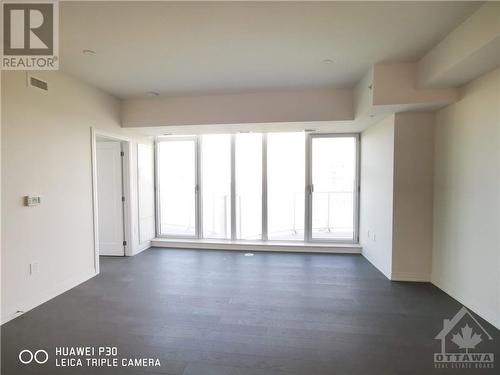 805 Carling Avenue Unit#2307, Ottawa, ON - Indoor Photo Showing Other Room