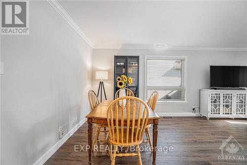 1656 Tache Way, Ottawa, ON - Indoor Photo Showing Dining Room