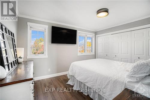 1656 Tache Way, Ottawa, ON - Indoor Photo Showing Bedroom