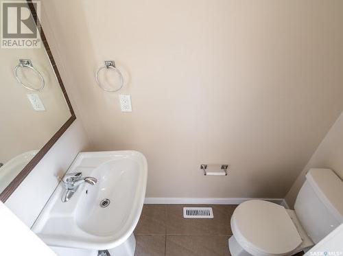 5413 Whereatt Road, Regina, SK - Indoor Photo Showing Bathroom