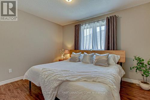 142 Old Field Lane, Central Elgin (Port Stanley), ON - Indoor Photo Showing Bedroom