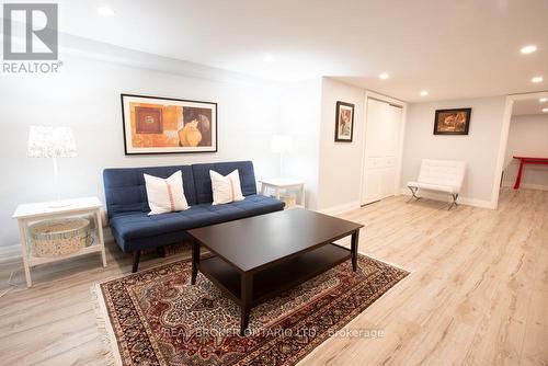 263 Riverbank Drive, Cambridge, ON - Indoor Photo Showing Living Room