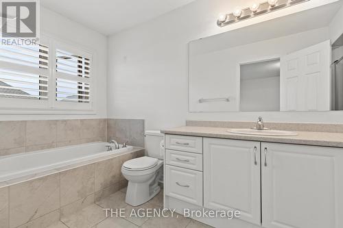 65 Hartley Avenue, Brant, ON - Indoor Photo Showing Bathroom