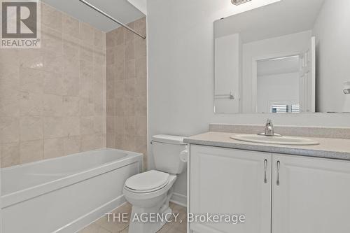 65 Hartley Avenue, Brant, ON - Indoor Photo Showing Bathroom