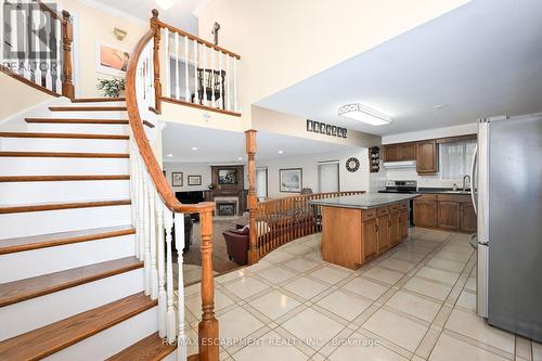 7 Osgoode Court, Hamilton, ON - Indoor Photo Showing Other Room