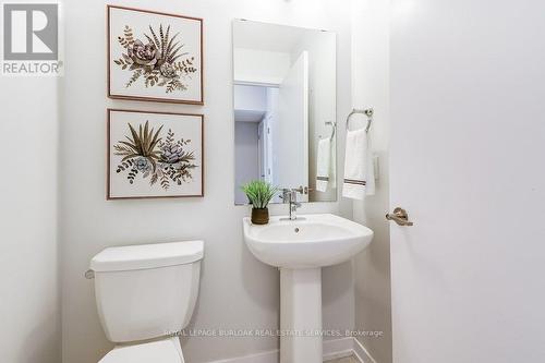 3 - 1890 Rymal Road E, Hamilton, ON - Indoor Photo Showing Bathroom