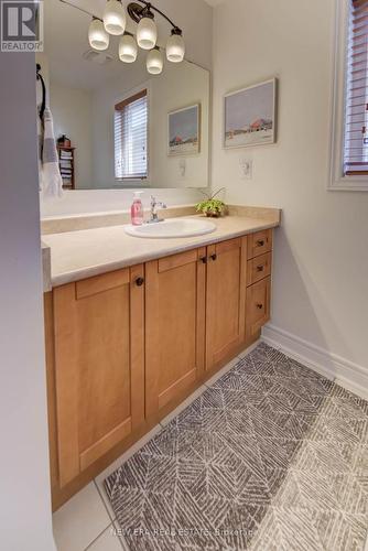 23 Barrett Avenue, Brantford, ON - Indoor Photo Showing Bathroom