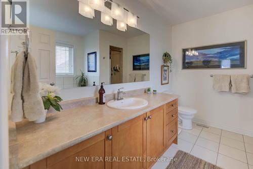 23 Barrett Avenue, Brantford, ON - Indoor Photo Showing Bathroom