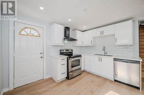 294 Emerald Street N, Hamilton, ON - Indoor Photo Showing Kitchen