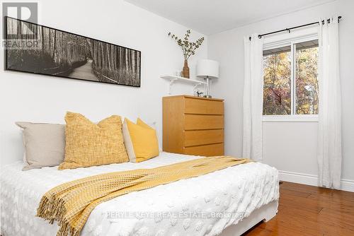 80 Stephenson Road 7 E, Huntsville, ON - Indoor Photo Showing Bedroom