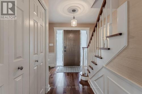 2091 Canterbury Drive, Burlington, ON - Indoor Photo Showing Other Room