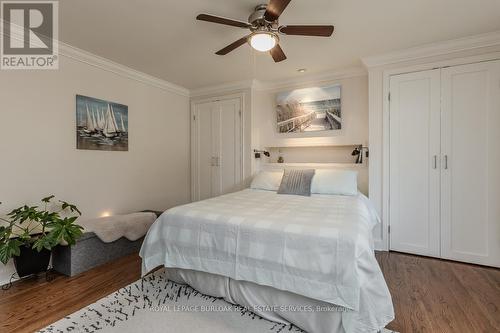 2091 Canterbury Drive, Burlington, ON - Indoor Photo Showing Bedroom