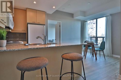 310 - 88 Palace Pier Court, Toronto, ON - Indoor Photo Showing Kitchen