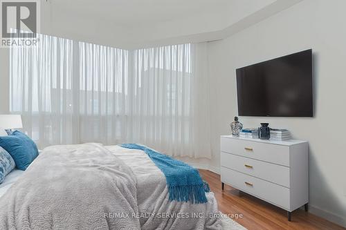 2014 - 155 Hillcrest Avenue, Mississauga, ON - Indoor Photo Showing Bedroom