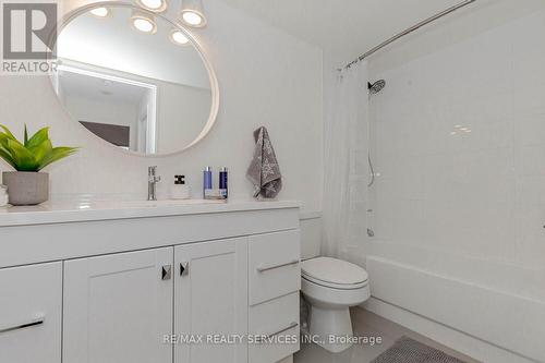 2014 - 155 Hillcrest Avenue, Mississauga, ON - Indoor Photo Showing Bathroom