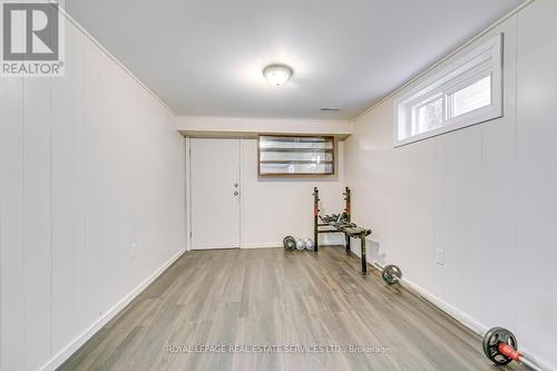 743 Mullin Way, Burlington, ON - Indoor Photo Showing Other Room